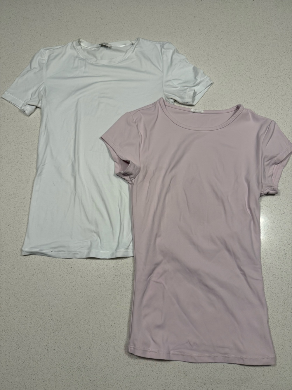 Garage & Aritzia Short Sleeve Tees - White & Light Pink
